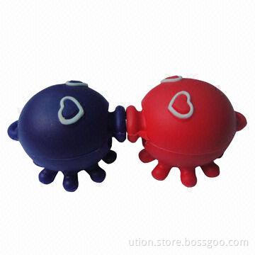 Kiss Fish USB Flash Drive with 1 to 32GB Memory Capacity, Free Printing and Packing